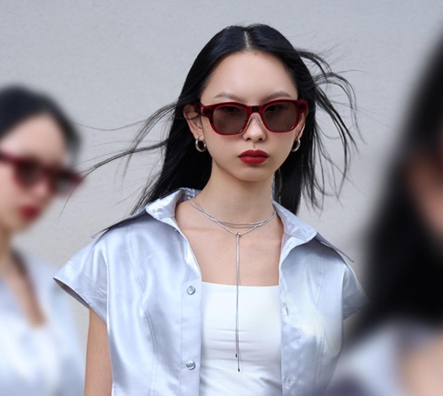 HTC智能眼镜登陆香港 主打隐私安全与本地化支持，翻译服务成亮点